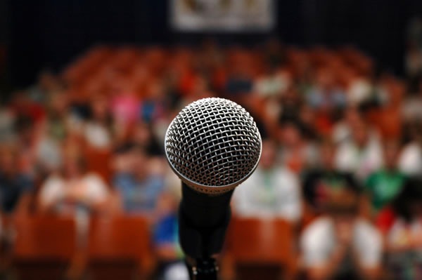 How to impress your audience with presentations? Here are 5 ways!